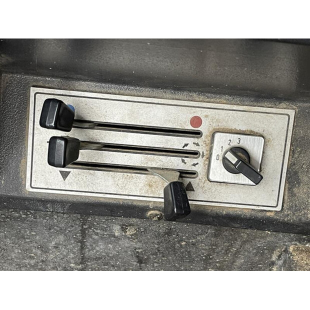 1997 Liebherr LTM 1050/1-46024111