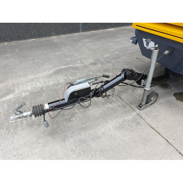 2006 Atlas-Copco XAHS 186 DD - N-46024343