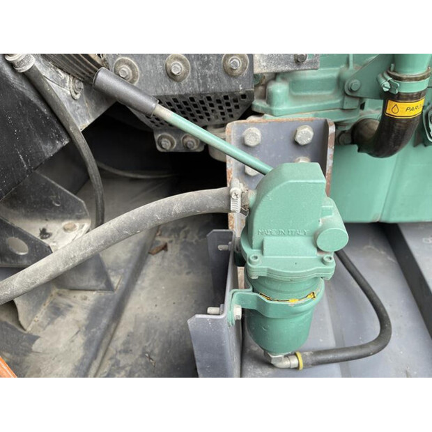 2015 Atlas-Copco QAS 325 VD-46024378