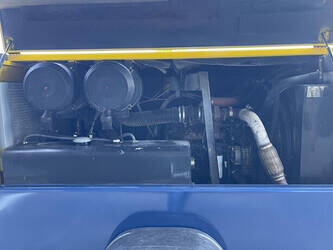 2010-compair-c-115-12-n-46024653