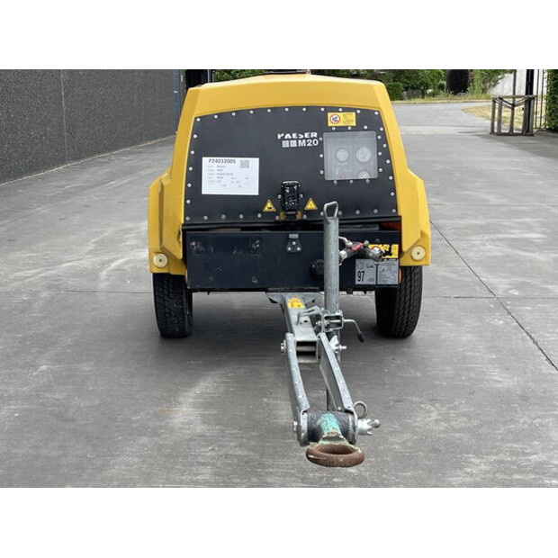 2015 كيزر M 20-46024704