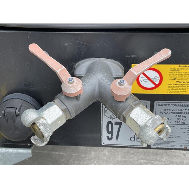 2015 Kaeser M 20-46024730
