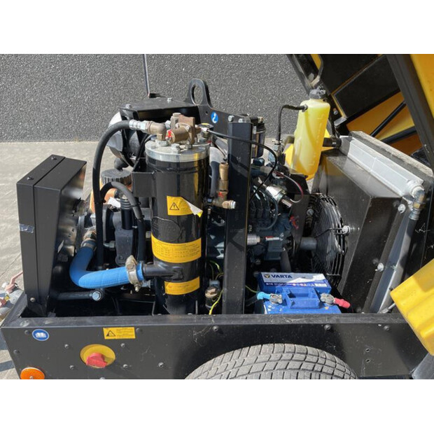 2015 Kaeser M 20-46024793