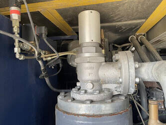 2013-compair-c200-46025082