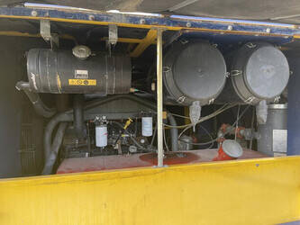 2013-compair-c200-46025085