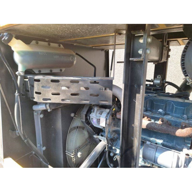 2011 Kaeser M57-46025264