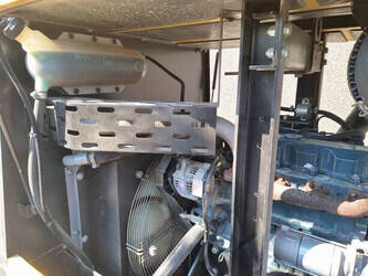 2011-kaeser-m57-1318213-46025264