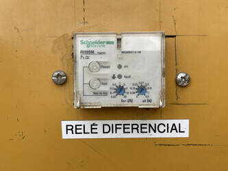 2009-caterpillar-c18-700-kva-46025311