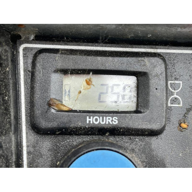 2023 Doosan 7 / 25 - G - N-46025335