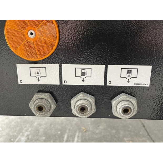 2023 Doosan 7 / 25 - G - N-46025353