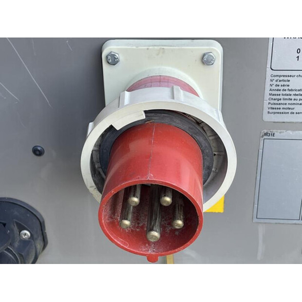 2018 Kaeser M31E-46025566