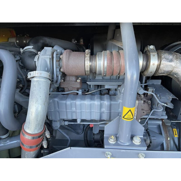 2015 أطلس كوبكو XAHS 186 DD - N-46025695