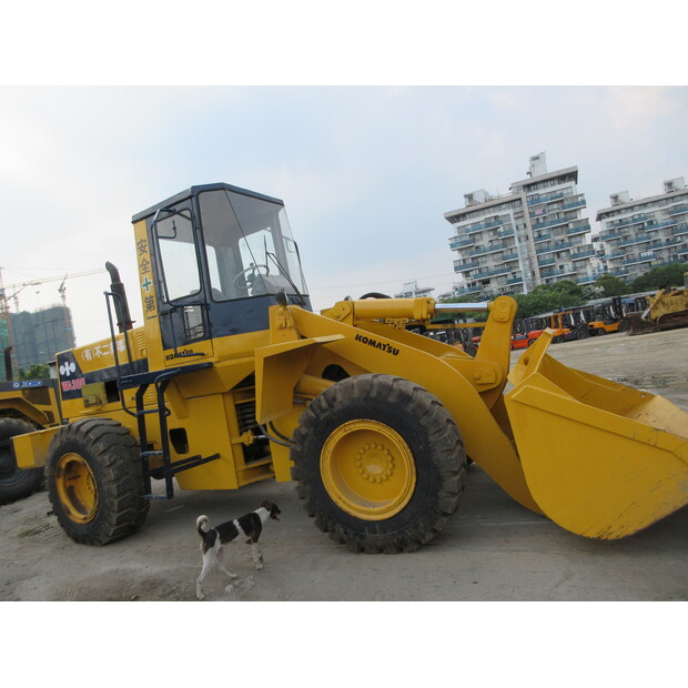 2024 Komatsu WA300-46038282