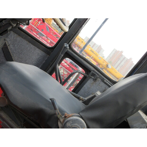 2024 Komatsu WA300-46038293