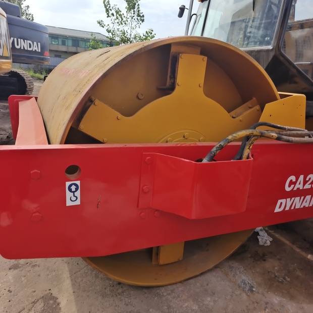 2025 DYNAPAC CA251D-46038987