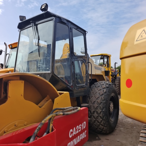 2025 DYNAPAC CA251D-46038988