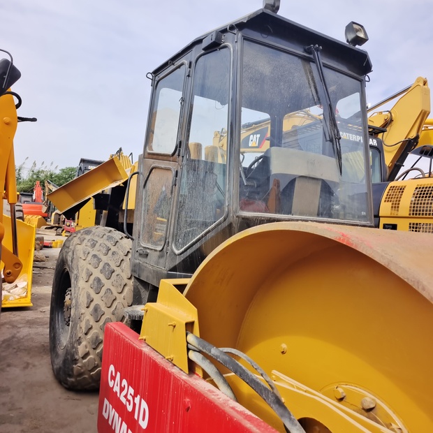 2025 DYNAPAC CA251D-46038994