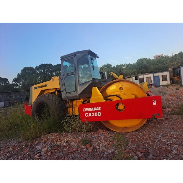 2025 DYNAPAC CA30D-46039001