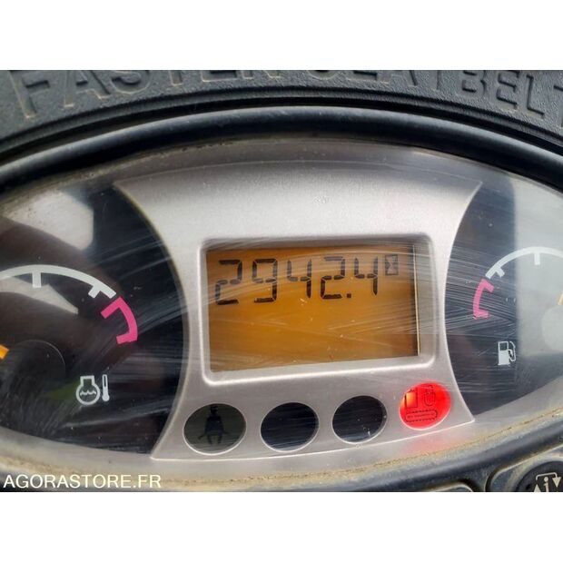 2018 بوبكات E26-46039074