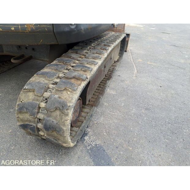 2018 بوبكات E26-46039082