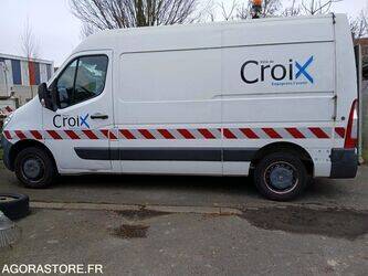 2015-renault-master-1432896-46039180