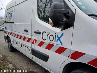 2015-renault-master-1432896-46039183