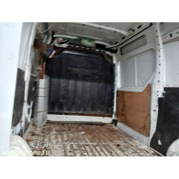 2015 Renault Master-46039188