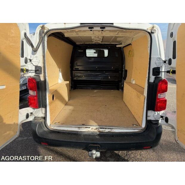 2022 Toyota PROACE-46039243