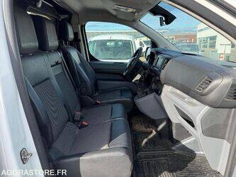 2022-toyota-proace-1432902-46039244