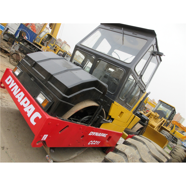 2025 DYNAPAC CC211-46039249