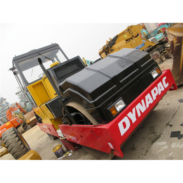 2025 DYNAPAC CC211-46039252