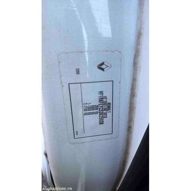 2015 Renault Master-46039393