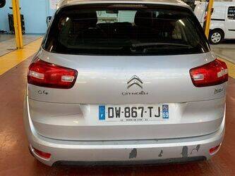 2015-citroen-c4-1432923-46039454