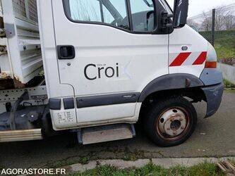 2008-renault-mascott-1432159-46039596