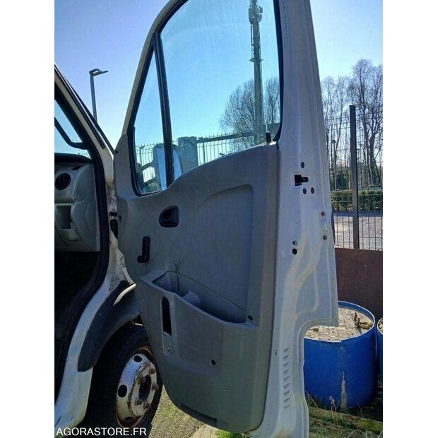 2008 رينو Mascott-46039611