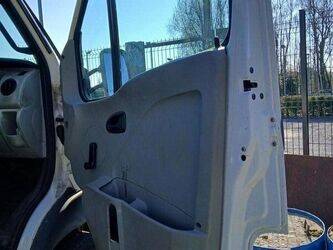 2008-renault-mascott-1432159-46039611