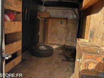 2010-renault-master-1432161-46039617