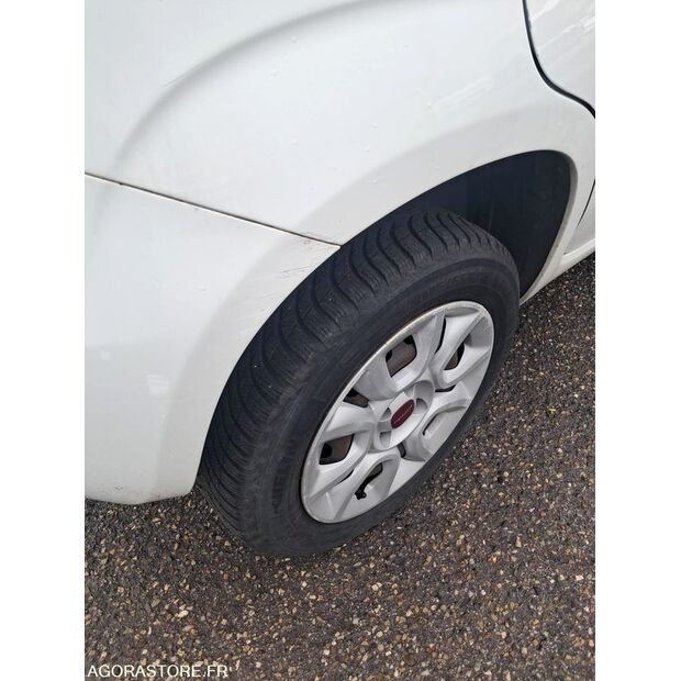 2018 Fiat Panda-46039632