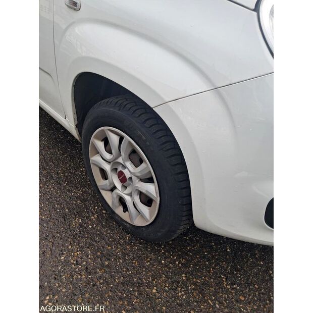 2018 Fiat Panda-46039644