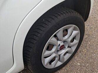 2014-fiat-panda-1432168-46039673