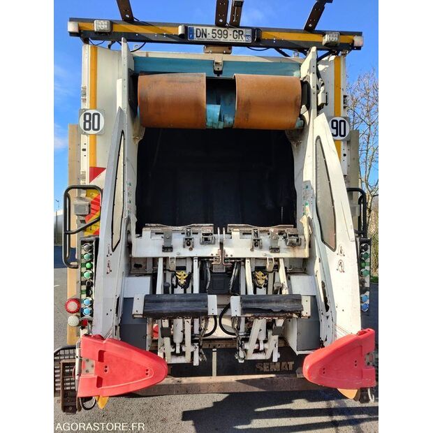 2015 رينو D WIDE-46039690