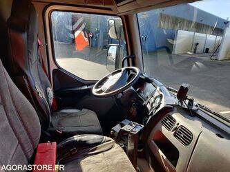 2015-renault-d-wide-1432174-46039692