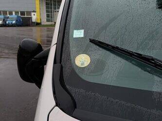 2010-renault-trafic-1432185-46039719