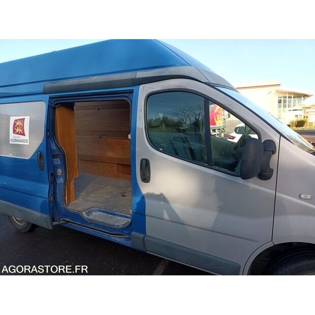 2010 Renault Trafic-46039763