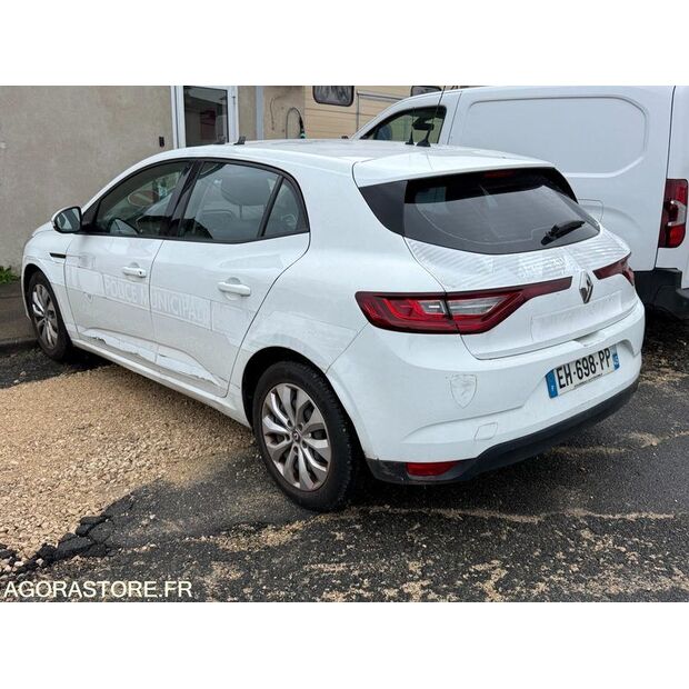 2016 رينو Megane-46039820