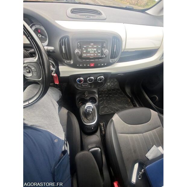 2016 Fiat 500-46039870