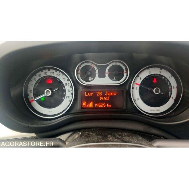 2016 Fiat 500-46039876