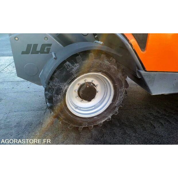 2007 JLG 3513-46040014