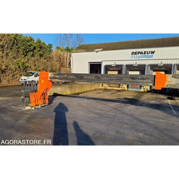 2007 JLG 3513-46040017