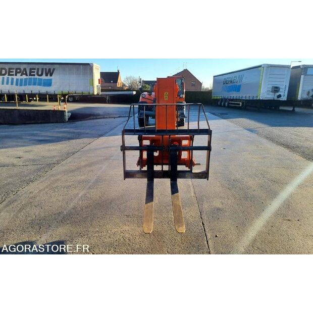 2007 JLG 3513-46040039
